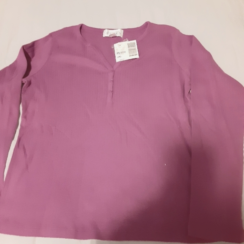 New !!! Womens Annex knit top Size Large